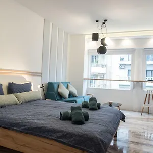 leiland-colony_white_tower_suite.hotels-of-thessaloniki.com/